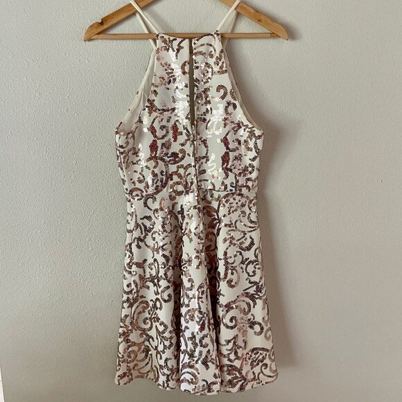 City Triangles Off White/Cream Fit & Flare Dress with Rose Gold Sequins, size 7 - Picture 4 of 10